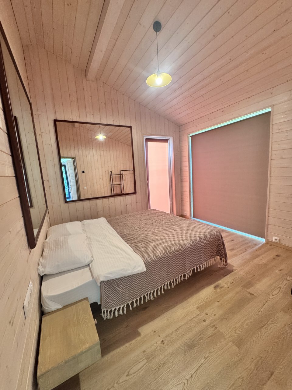 Коттедж (Огонёк), Коттедж Лис и Лес