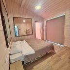 Коттедж (Огонёк), Коттедж Лис и Лес