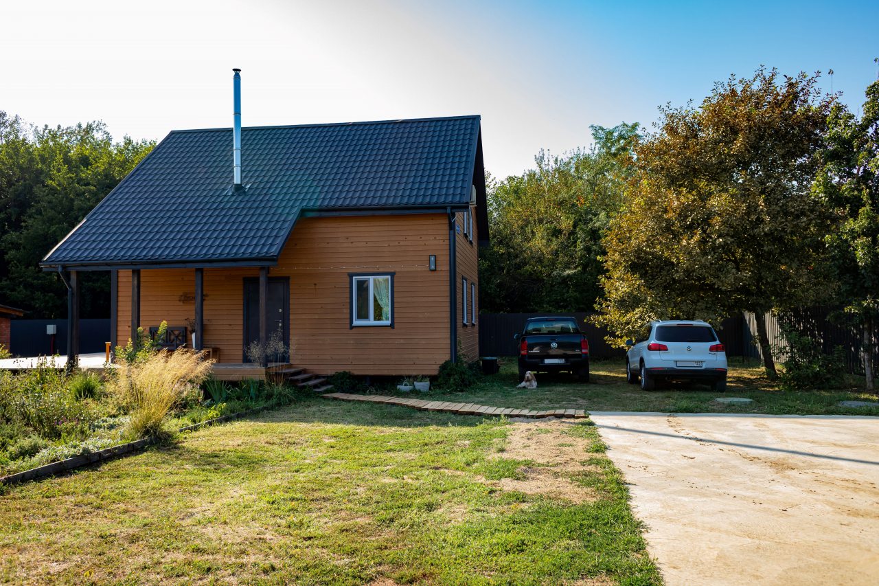 Расположенный на участке площадью 0,33 га