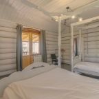 Пятнадцатиместный (Коттедж), Глэмпинг Аван 21