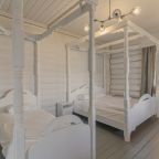 Пятнадцатиместный (Коттедж), Глэмпинг Аван 21