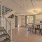 Пятнадцатиместный (Коттедж), Глэмпинг Аван 21