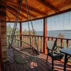 Пятнадцатиместный (Коттедж), Глэмпинг Аван 21