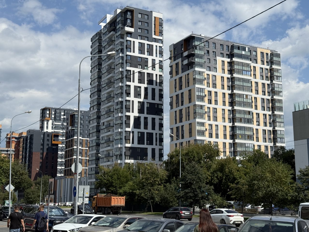 Качели, Апартаменты В ЖК Сити Лайф