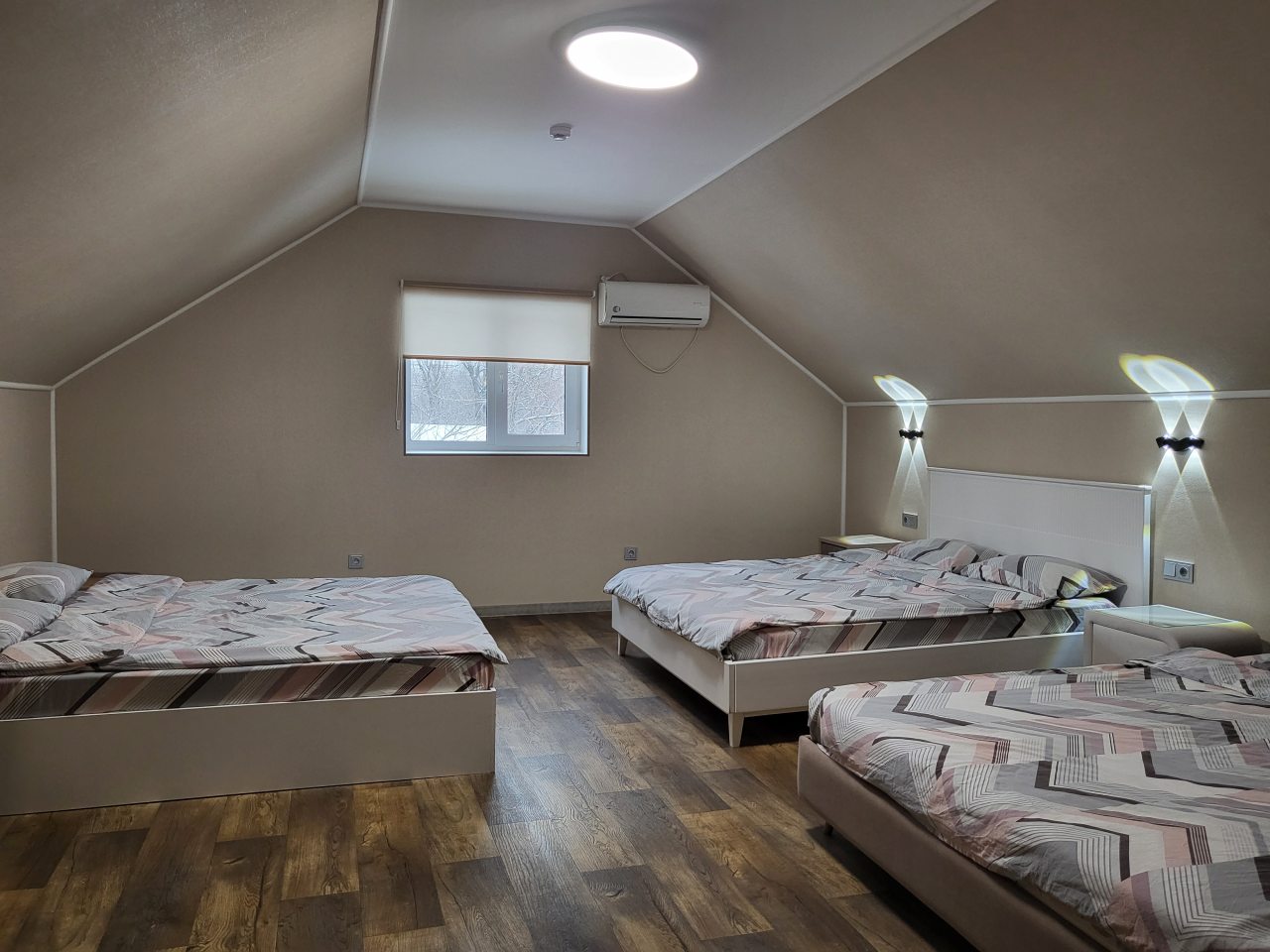 Коттедж (Двухэтажный коттедж Комфорт), База отдыха 12 месяцев везения