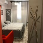 Двухместный (Двухместный трансформер улучшенный №3), Гостиница Новая