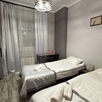 Двухместный (Двухместный трансформер улучшенный №3), Гостиница Новая