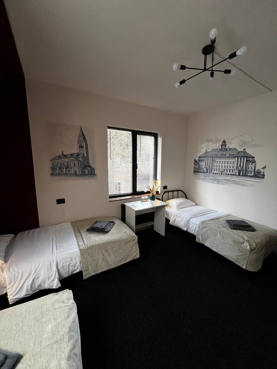 Трехместный Женский (Амалиенау), Хостел Прусс