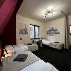 Трехместный Женский (Амалиенау), Хостел Прусс