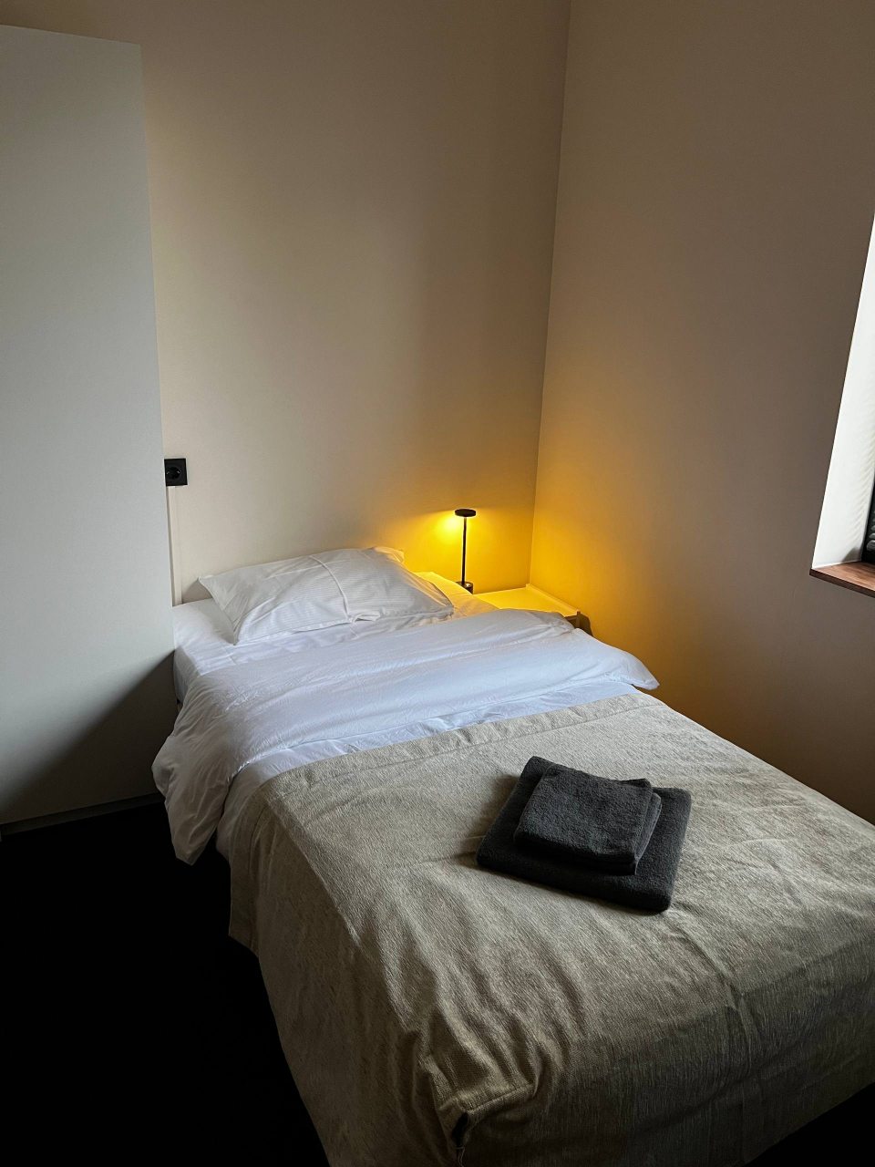 Трехместный Мужской (Девау), Хостел Прусс