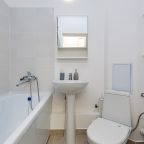 Студио (Уютная студия у Планеты), Апартаменты Современная студия у Планеты