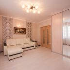 Квартира (Апартаменты ул.Весны д.17 (5 этаж)), Апартаменты Трехкомнатные на улице Весны