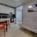 Апартаменты (Однокомнатная квартира), Апартаменты Happy People на Сосенском Стане 17