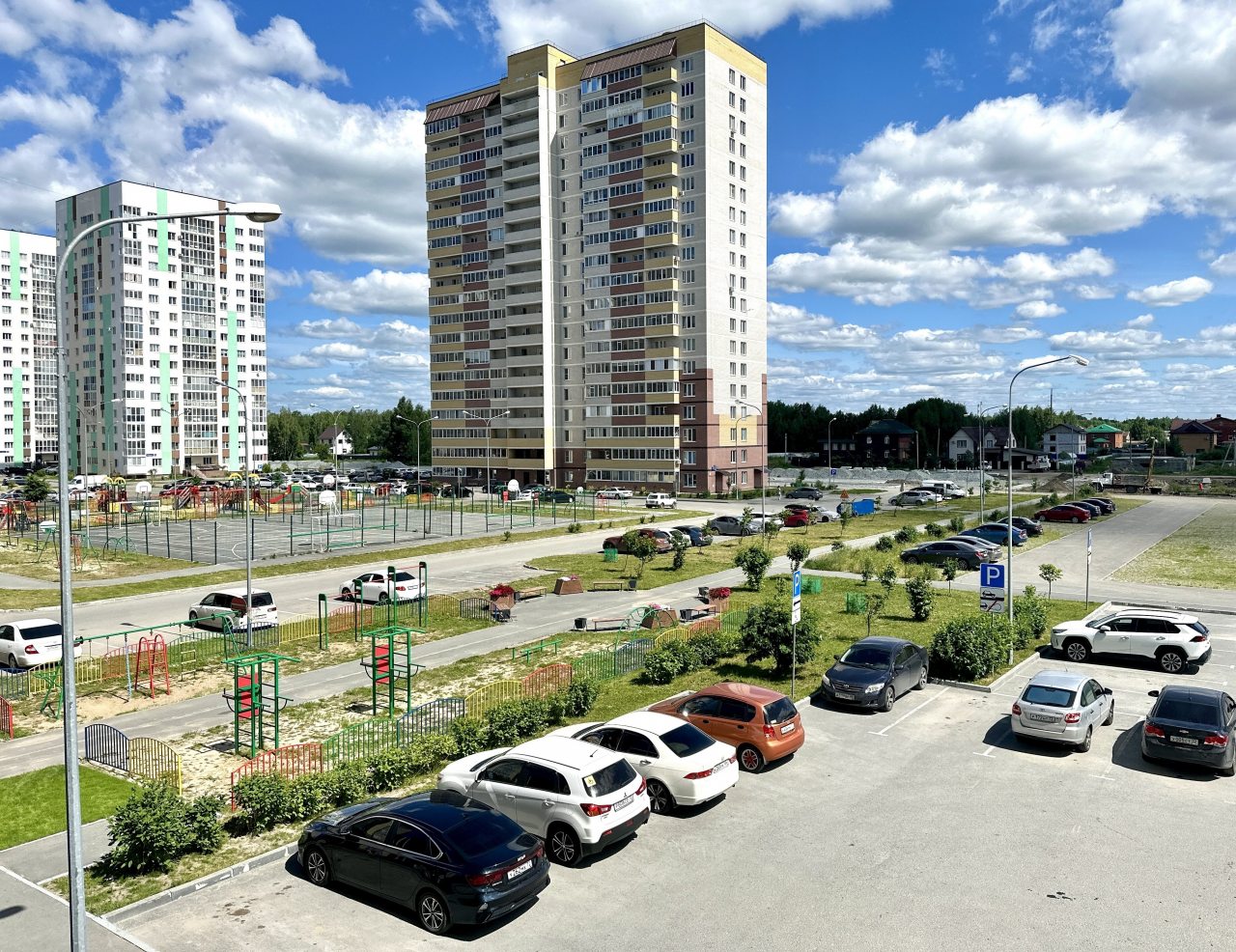 Четырехместный (Апартаменты в новостройке с удобным выездом на Сибур!), Апартаменты В новостройке с удобным выездом на Сибур