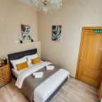 Полулюкс, Гостиница Современник