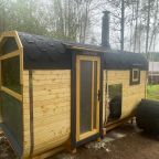 Баня безлимит использования, Домики в настоящем лесу