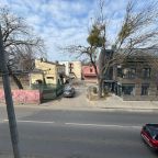 Окна выходят на улица Большая Троицкая