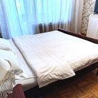 Тринадцатиместный (Центр парк 14 мест Велинградская 30), Апартаменты На Велинградской 30