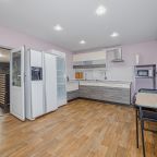 Возможность самостоятельного приготовления пищи, Коттедж Рядом с аэропортом