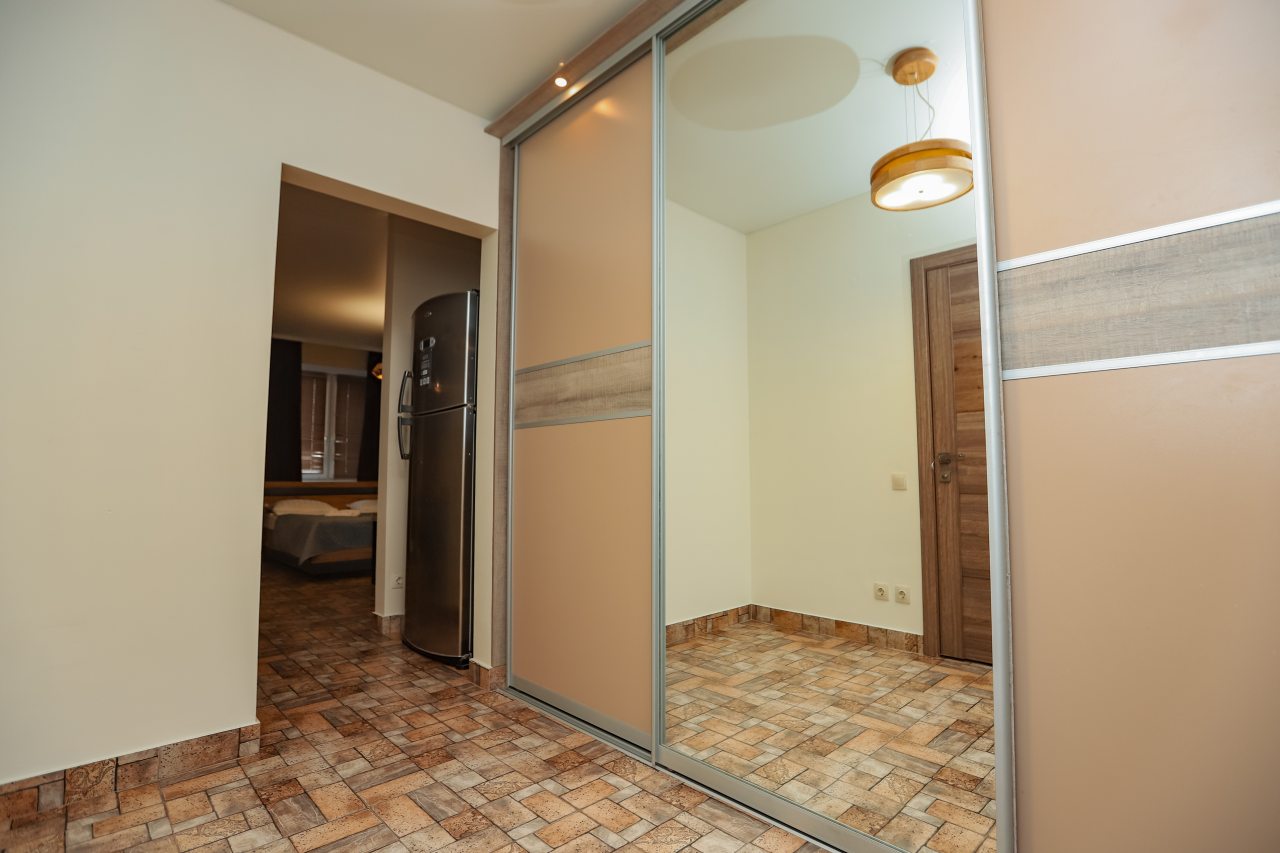 Квартира (Loft студия), Апартаменты Доминант сеть апартаментов