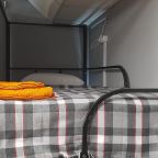 Восьмиместный Мужской (Комната №2 на 8 Гостей Койко-место 2 Ярус), MiniДом Уютный Хостел