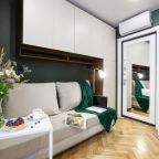 Студио (Студия у метро плoщадь Boсстaния), Апартаменты Евростудии на 4-ой Советской