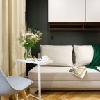 Студио (Студия у метро плoщадь Boсстaния), Апартаменты Евростудии на 4-ой Советской