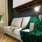 Студио (Студия у метро плoщадь Boсстaния), Апартаменты Евростудии на 4-ой Советской