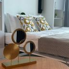 Люкс (Апартаменты SKY INN Gold), Апартаменты SKY INN Color Apartments