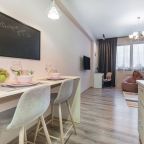Апартаменты (Апартаменты SKY INN Rose), Апартаменты SKY INN Color Apartments