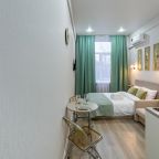 Трёхместный и более (Райские птички Океании), Апартаменты Центр Пирогова рекомендует