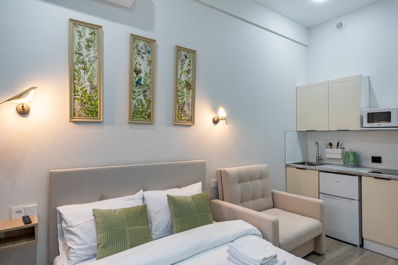 Трёхместный и более (Райские птички Океании), Апартаменты Центр Пирогова рекомендует