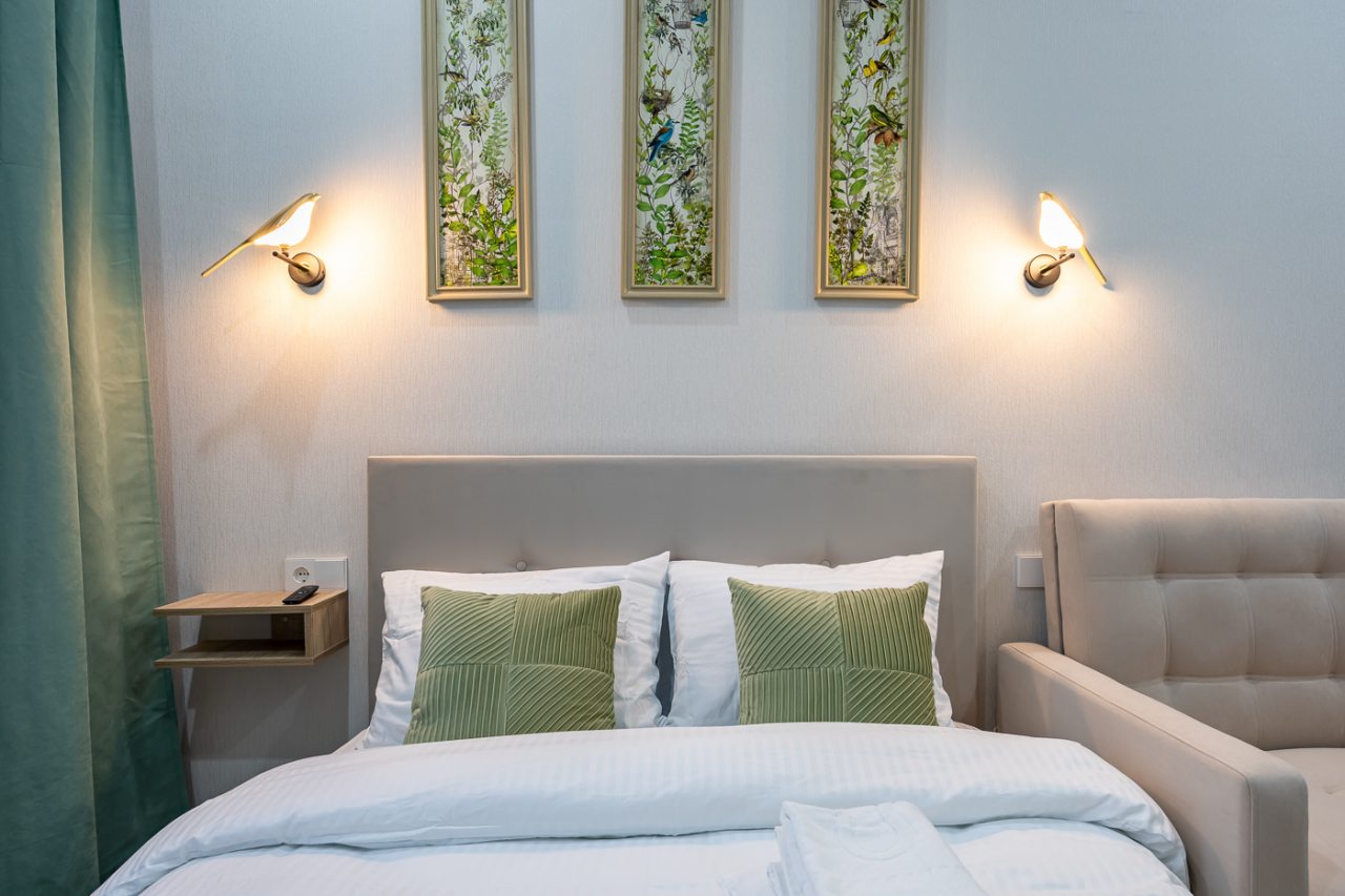 Трёхместный и более (Райские птички Океании), Апартаменты Центр Пирогова рекомендует