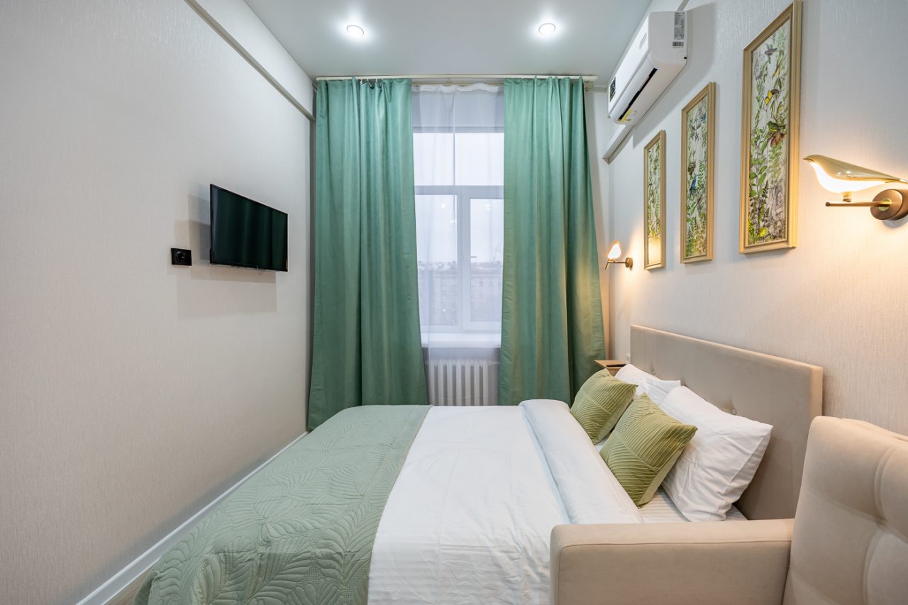 Трёхместный и более (Райские птички Океании), Апартаменты Центр Пирогова рекомендует