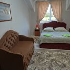 Полулюкс (Полулюкс с двуспальной кроватью), Гостиница Медведефф на Пензу