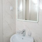 Люкс, Отель Оазис