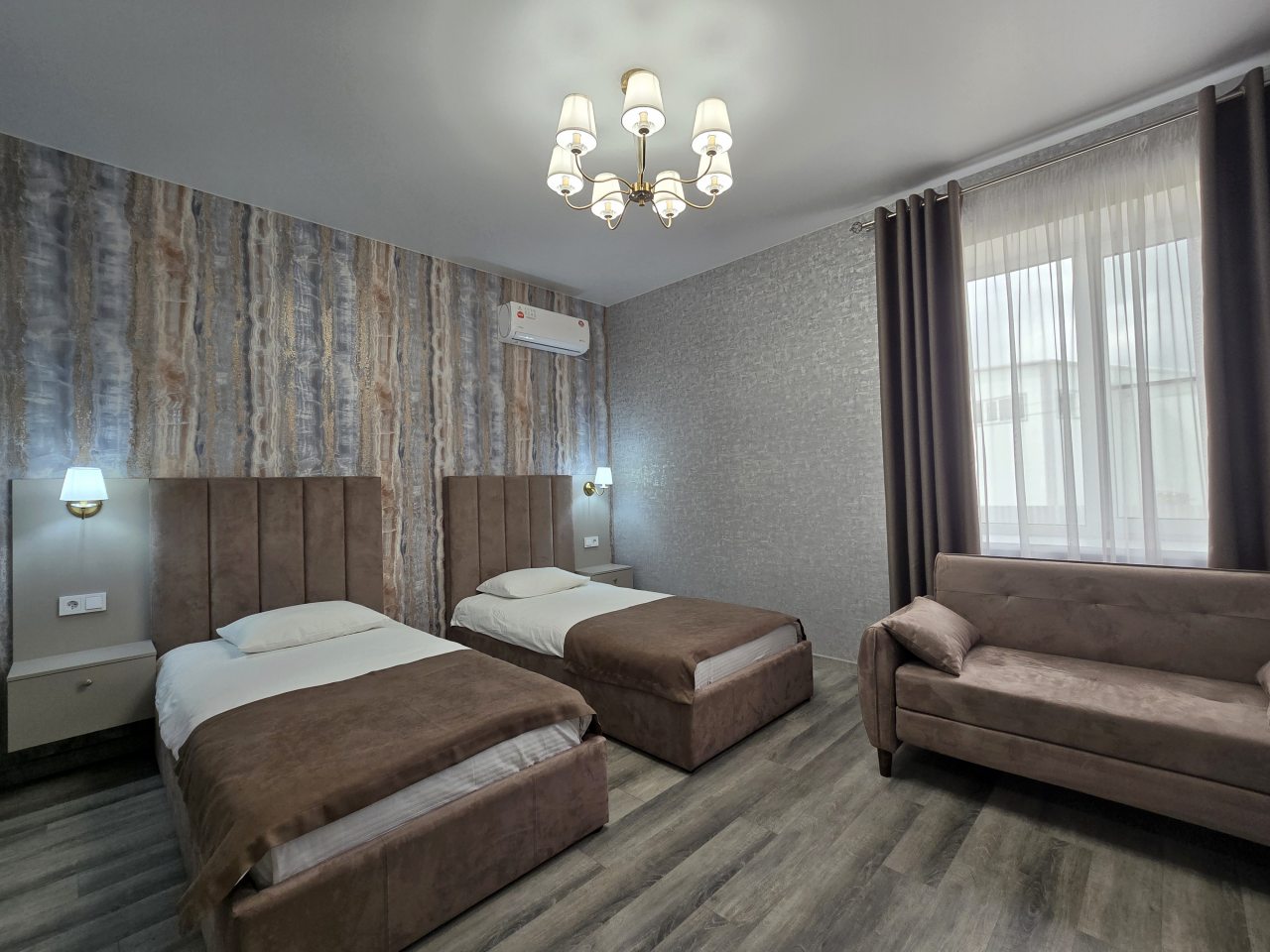 Полулюкс (С 2 кроватями), Отель Оазис