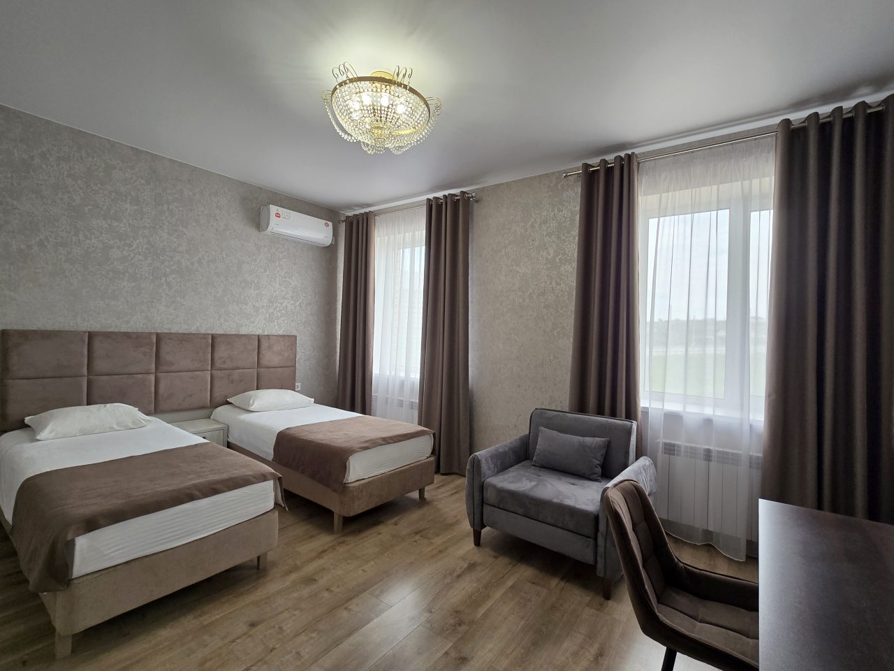 Номер (Комфорт с 2 кроватями), Отель Оазис