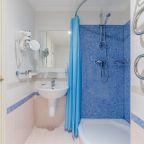 Двухместный (Эконом стандарт БЕЗ ОКНА), Отель Курорт Грейс Люксор Волга Конгресс