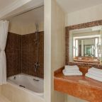 Люкс (Люкс ББ 2х комнатный), Отель Курорт Грейс Люксор Волга Конгресс