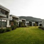 Грушевый цвет — новый отель в тишине гор Алтая.