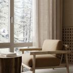 Панорамный вид на реку и горы.