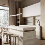 Панорамный вид на реку и горы.