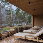 На территории отеля гости смогут воспользоваться баней.