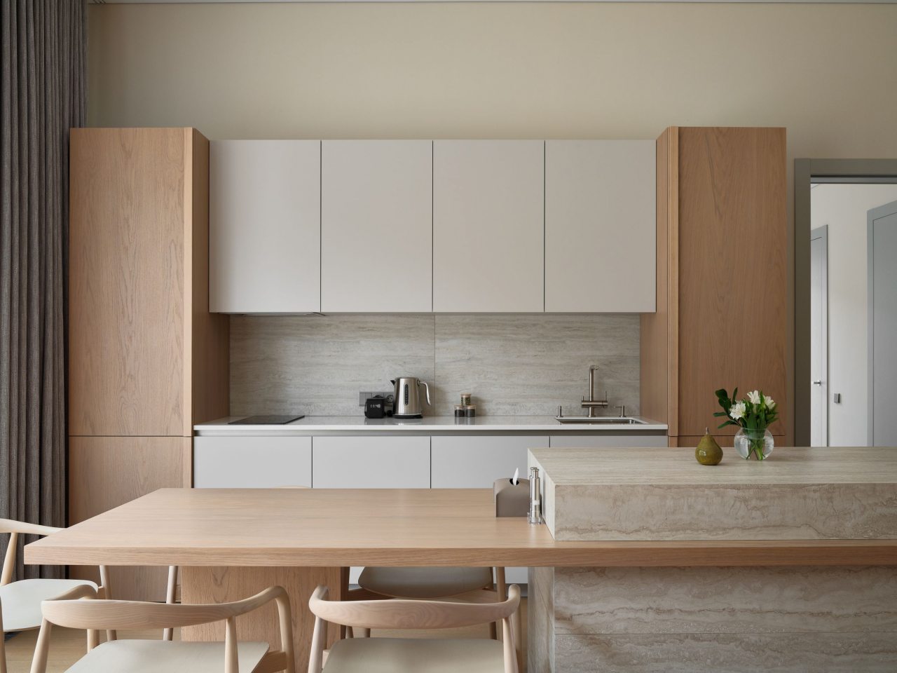 Уютная кухня-гостиная и две спальни.