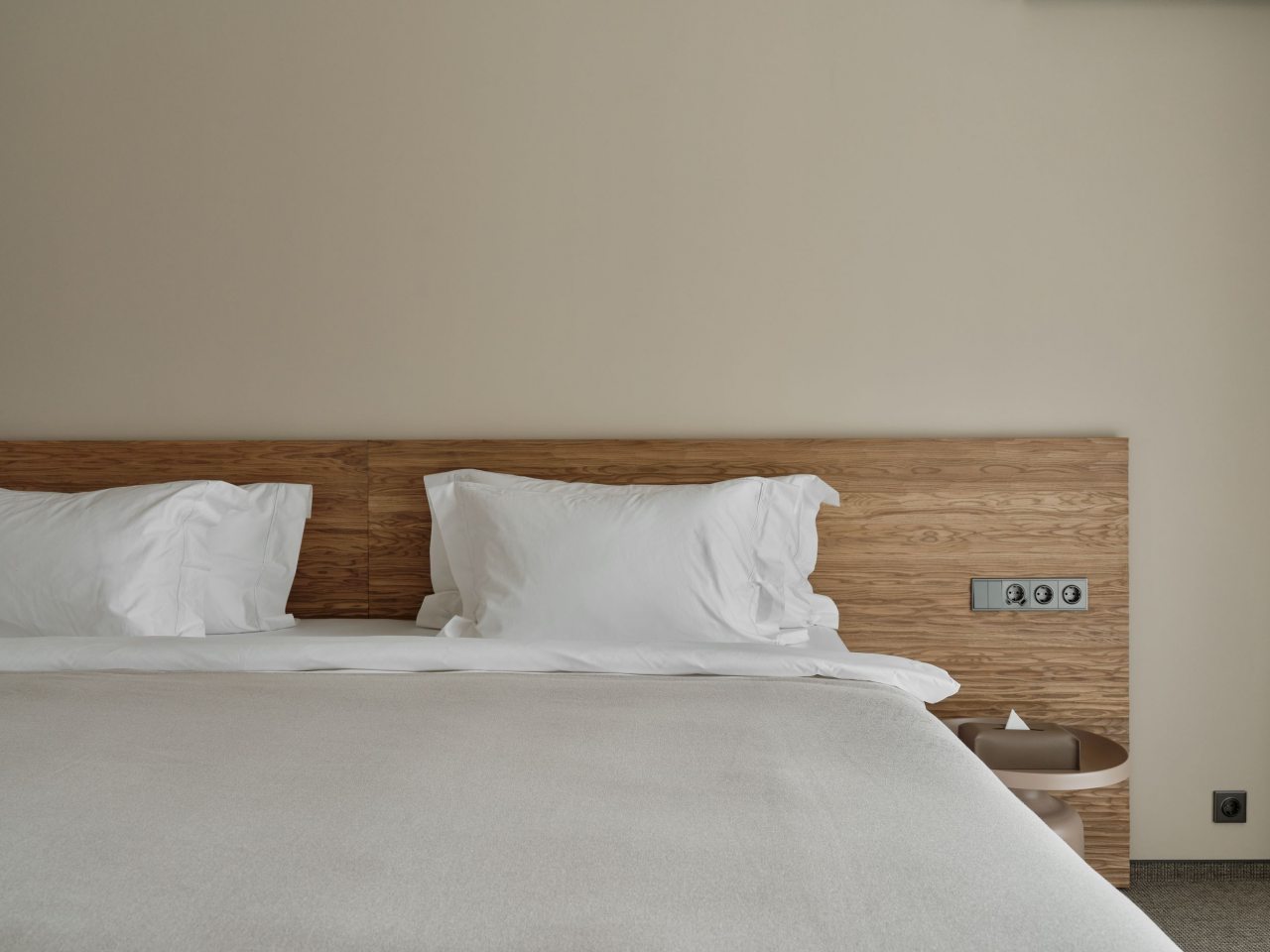 Уютная кухня-гостиная и две спальни.