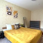 Квартира (Возле ТК на Свободном), Апартаменты Возле ТК на Свободном