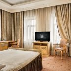 Люкс (Улучшенный двухкомнатный), Гостиница Avulus Cyber Hotel