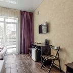 Трёхместный и более (Трёхместный комфорт с видом на море), Арт Шале