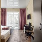 Трёхместный и более (Трёхместный комфорт с видом на море), Арт Шале